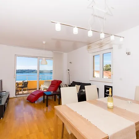 Apartamento Labadusa *
